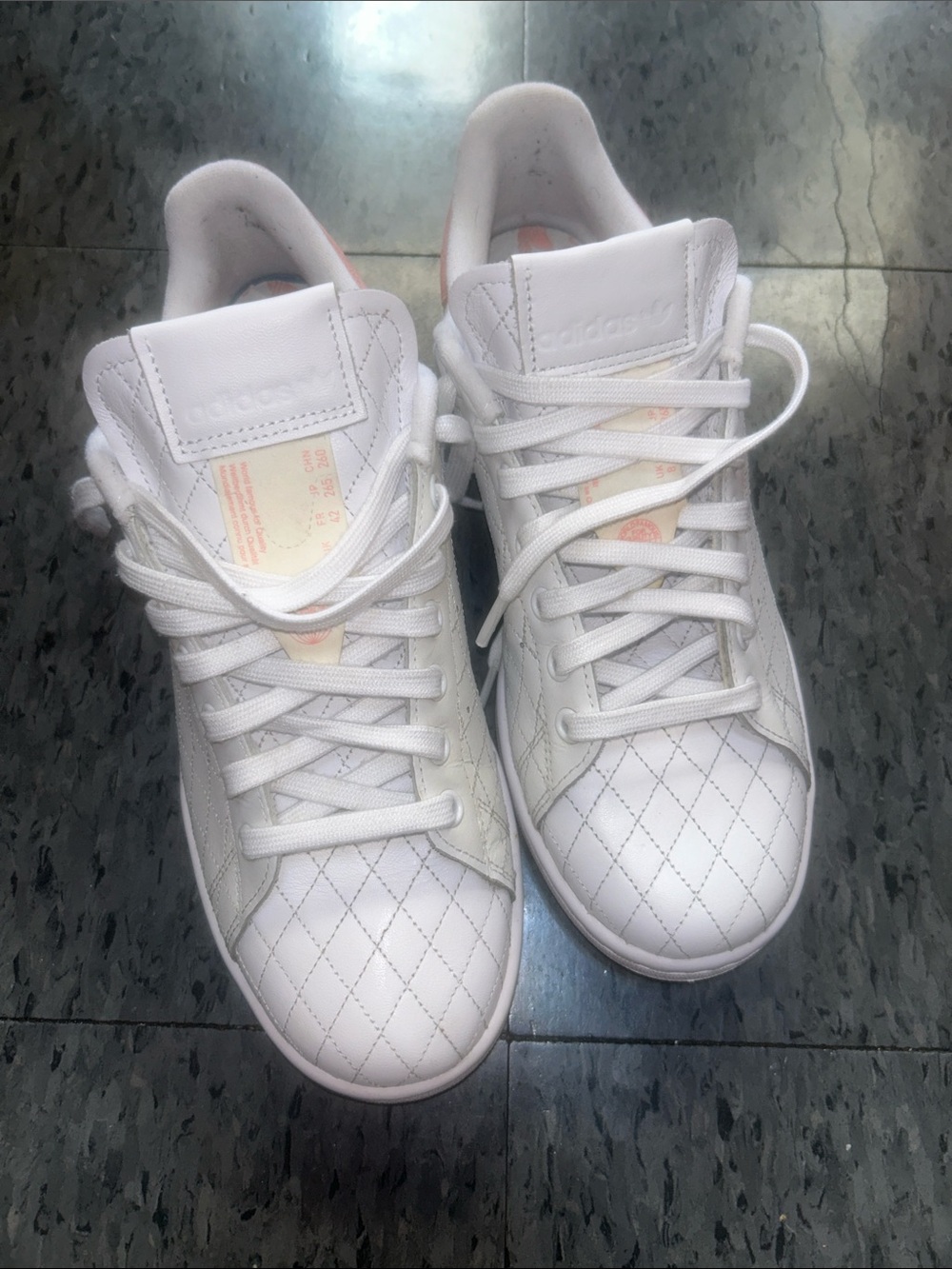 Adidas White Quilted Women’s Sneakers with Pink Accent - Picture 9 of 10